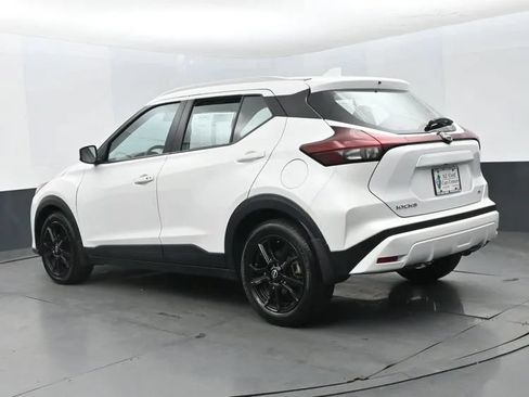 Used 2024 Nissan Kicks SV FWD image 9