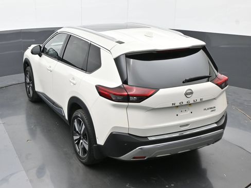 Used 2023 Nissan Rogue Platinum w/ Platinum Premium Package AWD/4WD image 30