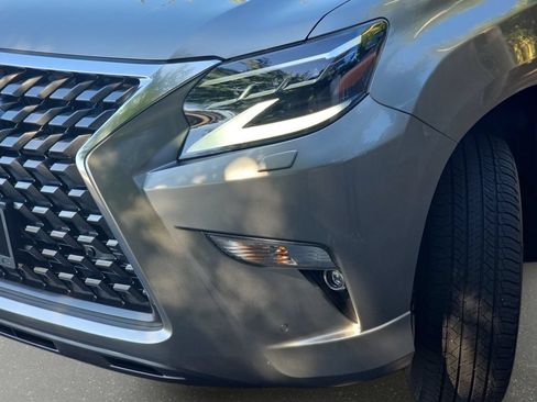 Certified 2021 Lexus GX 460 Premium w/ Premium Package AWD/4WD image 31