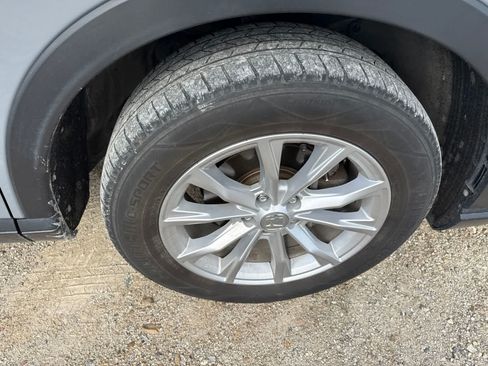 Used 2023 Honda CR-V EX-L image 5