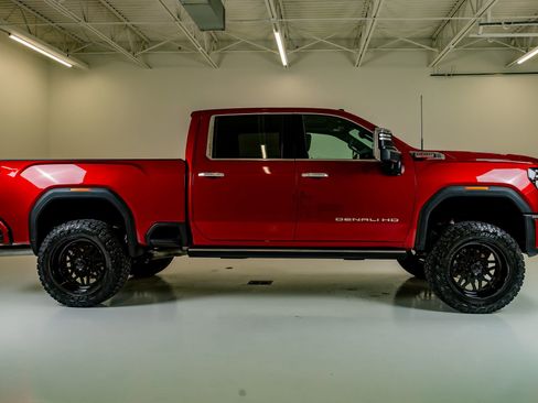 Used 2024 GMC Sierra 2500 Denali w/ Denali Reserve Package AWD/4WD image 11