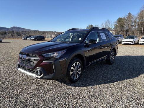 Certified 2025 Subaru Outback Limited w/ Popular Package #2 image 3