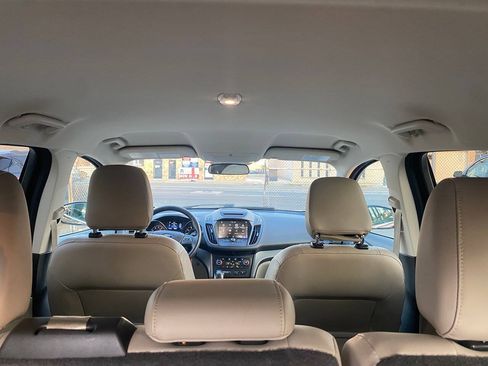 Used 2018 Ford Escape SEL AWD/4WD image 50