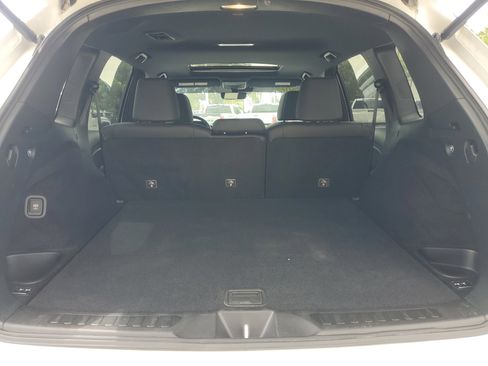 Used 2023 Honda Passport EX-L image 9