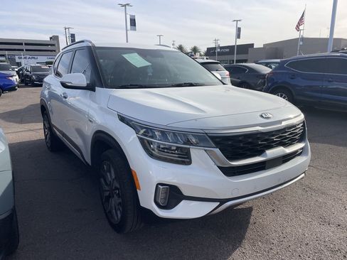 Used 2021 Kia Seltos SX AWD/4WD image 2