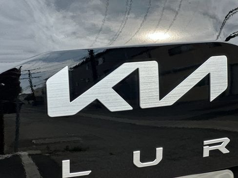 Certified 2025 Kia Telluride S FWD image 37