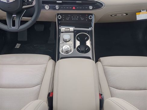 New 2026 Genesis GV70 2.5T image 18