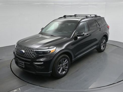 Certified 2023 Ford Explorer XLT w/ Equipment Group 202A image 42