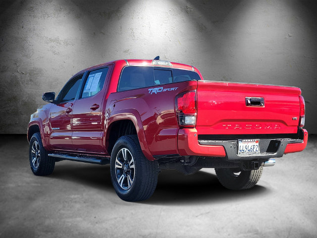 Used 2019 Toyota Tacoma TRD Sport w/ Technology Package RWD image 4