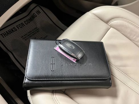 Used 2019 Lincoln MKZ Reserve w/ Reserve Plus Package image 36