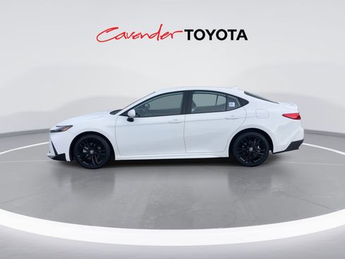 Certified 2026 Toyota Camry SE image 5