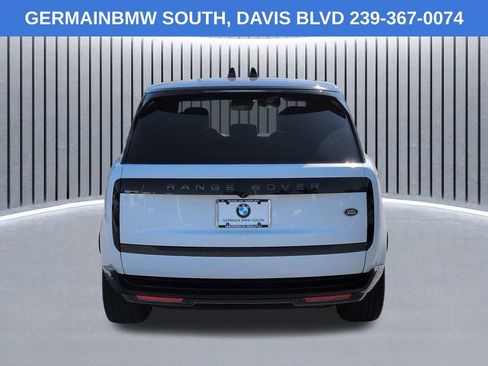 Used 2022 Land Rover Range Rover SE AWD/4WD image 6