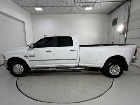 Used 2013 RAM 3500 Laramie RWD image 22