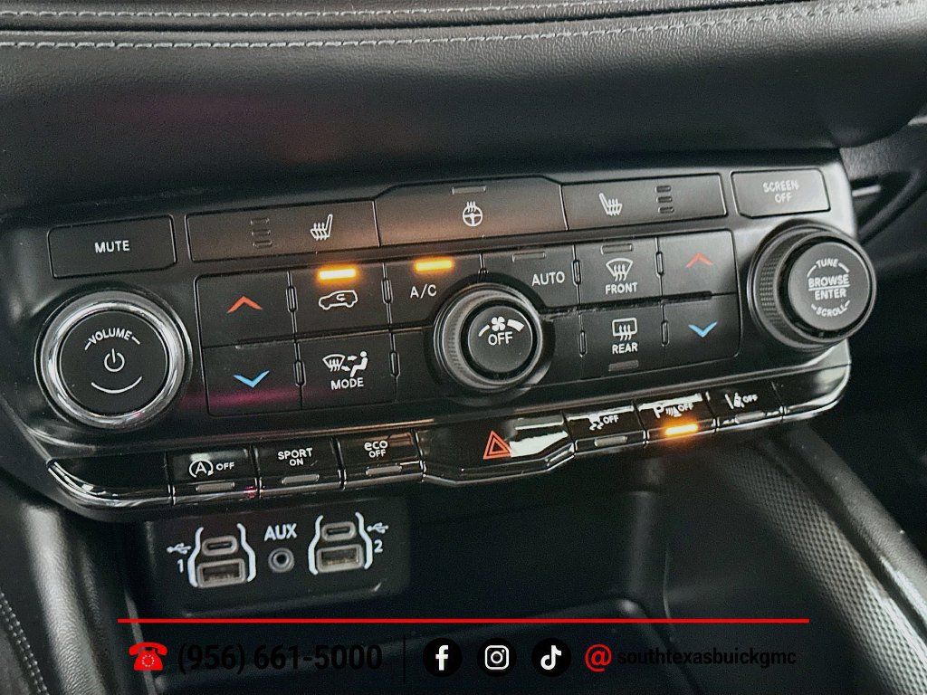 Used 2022 Dodge Durango GT RWD image 16