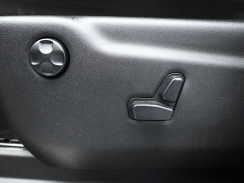 Used 2023 Dodge Durango R/T RWD image 11