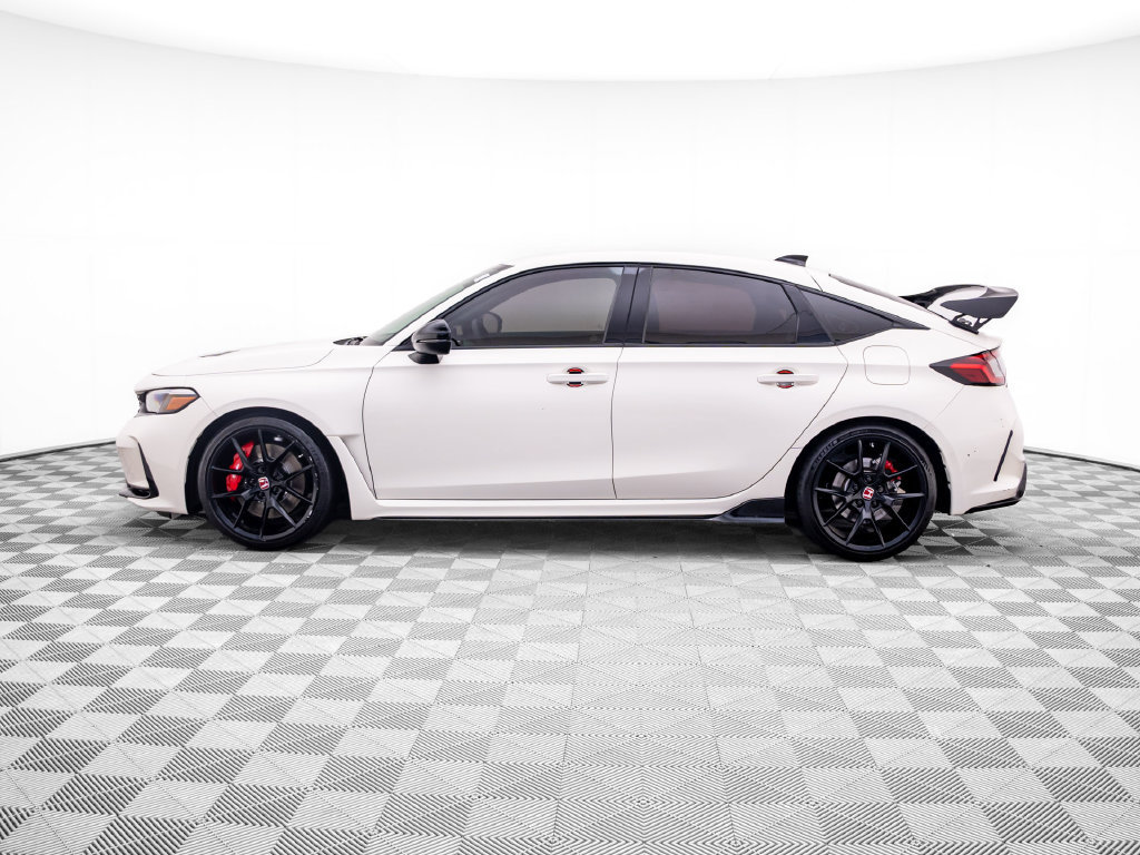 Used 2025 Honda Civic Type R image 2