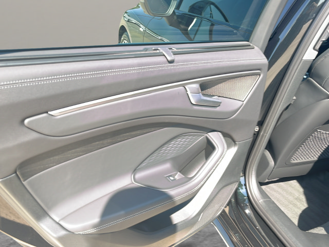 New 2026 Audi A6 Prestige AWD/4WD image 18