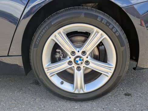 Used 2014 BMW 320i Sedan RWD image 24