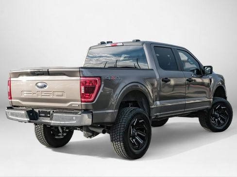 Used 2023 Ford F150 XLT image 6