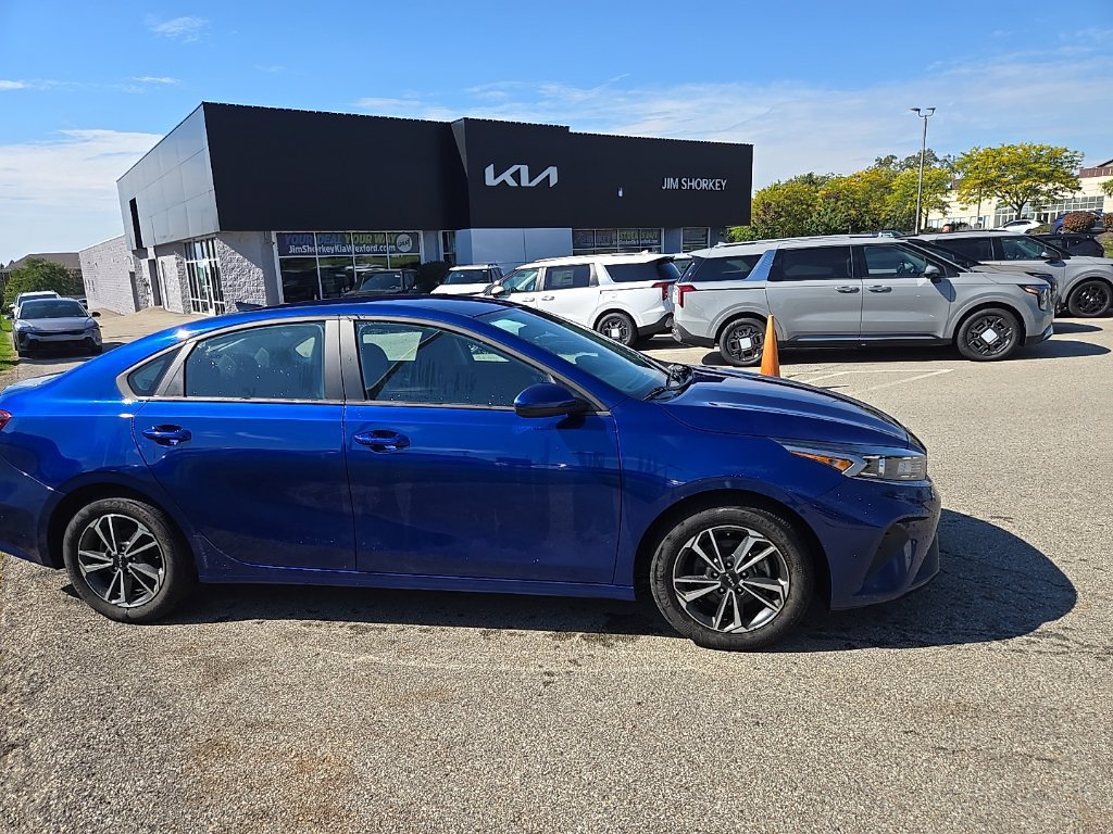 Certified 2024 Kia Forte LXS FWD image 2