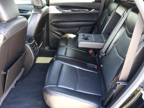 Used 2025 Cadillac XT5 Premium Luxury w/ Technology Package FWD image 20