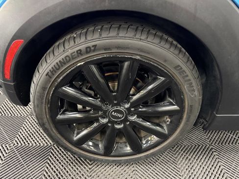 Used 2019 MINI Cooper S w/ Signature Upholstery Package image 21