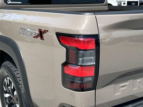 Used 2024 Nissan Frontier Pro-X RWD image 10