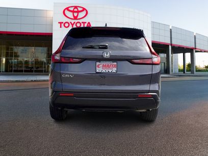Used 2025 Honda CR-V LX