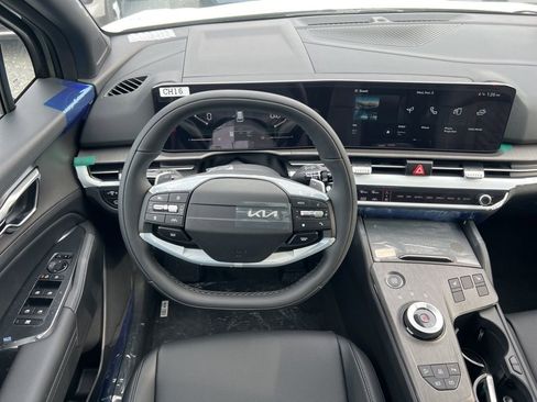New 2026 Kia Sportage X-Line image 11