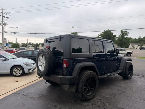 Used 2013 Jeep Wrangler Unlimited Sport AWD/4WD image 5