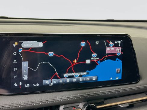 Used 2023 Nissan Ariya AWD image 21