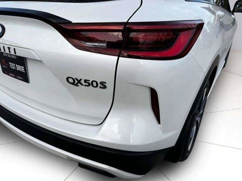 Used 2024 INFINITI QX50 Sport FWD image 15