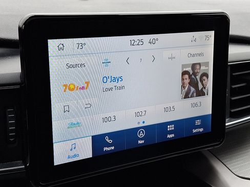 Used 2023 Ford Explorer XLT w/ Equipment Group 202A image 18