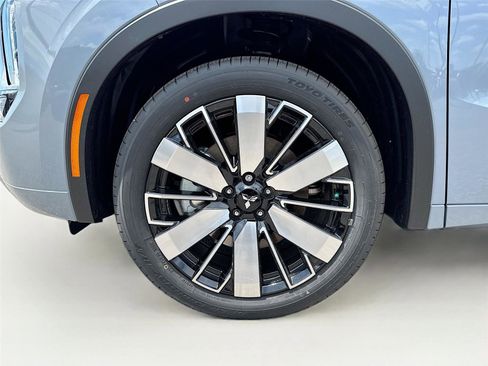 New 2026 Mitsubishi Outlander SEL FWD image 29