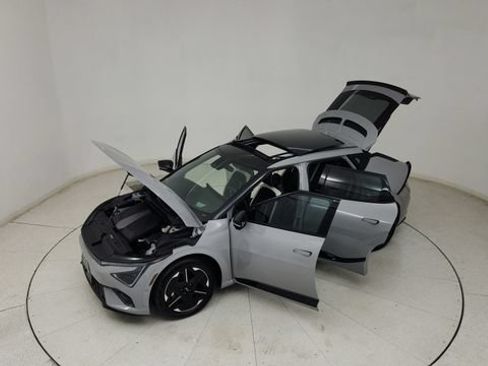 Used 2025 Kia EV6 GT-Line RWD image 31