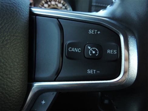 Used 2022 RAM 1500 Laramie image 34