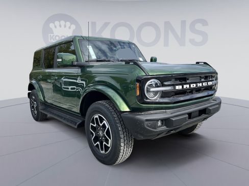 New 2025 Ford Bronco Outer Banks image 10