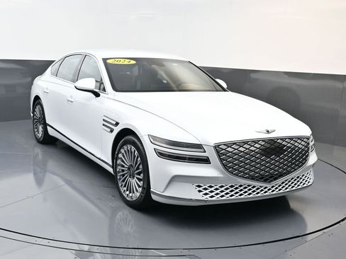 Used 2024 Genesis G80 image 1