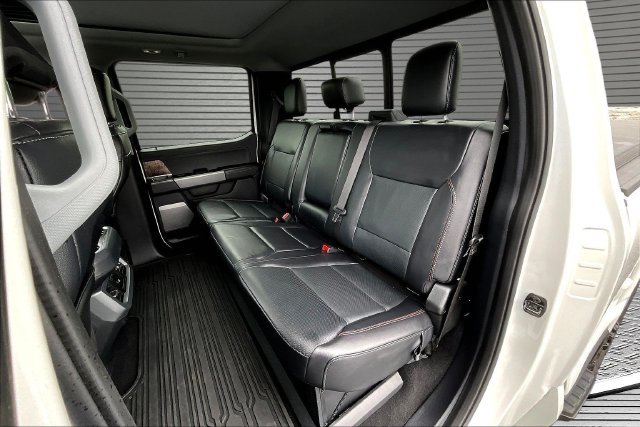 Used 2024 Ford F250 Lariat w/ Lariat Ultimate Package AWD/4WD image 23