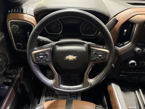 Used 2023 Chevrolet Silverado 2500 High Country w/ Z71 Off-Road Package image 23