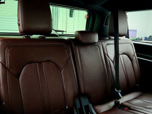 Used 2023 Ford Expedition Max Limited image 20