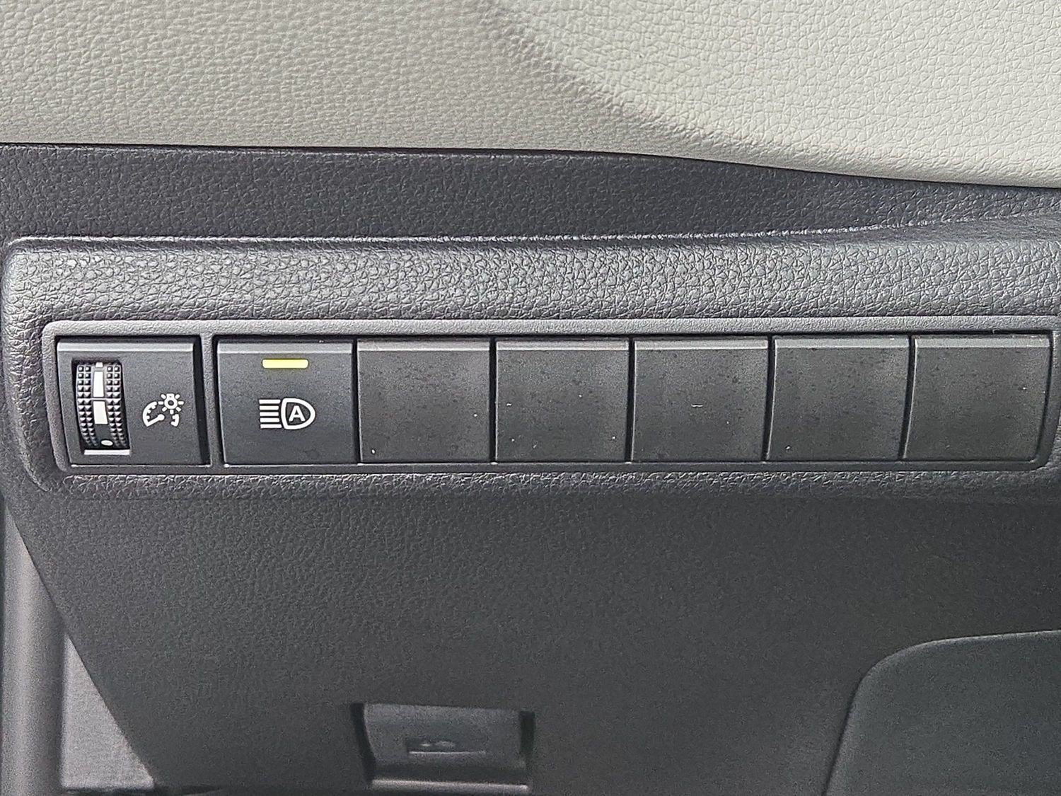 New 2027 Toyota Corolla LE FWD image 25