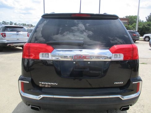 Used 2017 GMC Terrain SLE AWD/4WD image 5