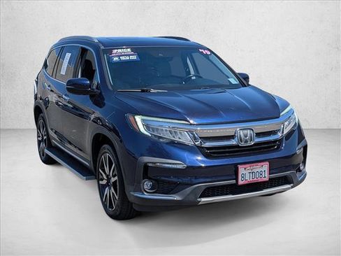 Used 2019 Honda Pilot Touring image 3
