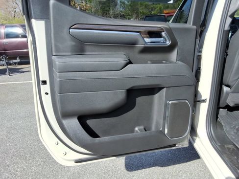 New 2026 Chevrolet Silverado 1500 RST w/ RST All Star Premium Package AWD/4WD image 15