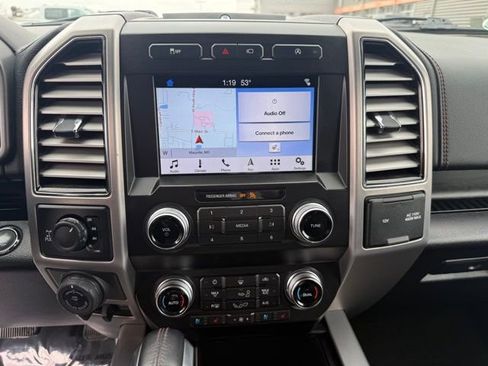 Used 2019 Ford F150 Platinum w/ Equipment Group 701A Luxury image 18