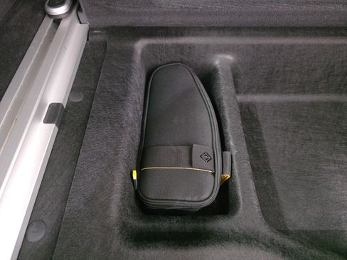 Used 2024 Rivian R1S Adventure AWD/4WD image 34