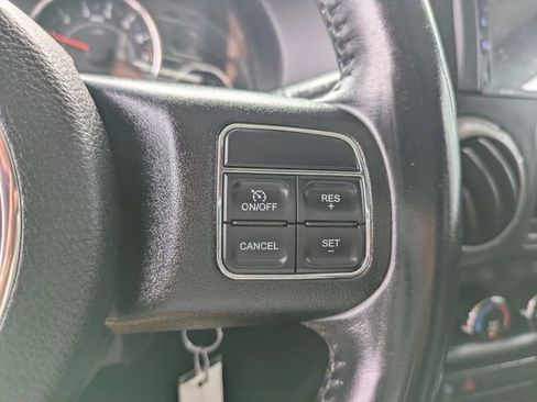 Used 2018 Jeep Wrangler Sport AWD/4WD image 24