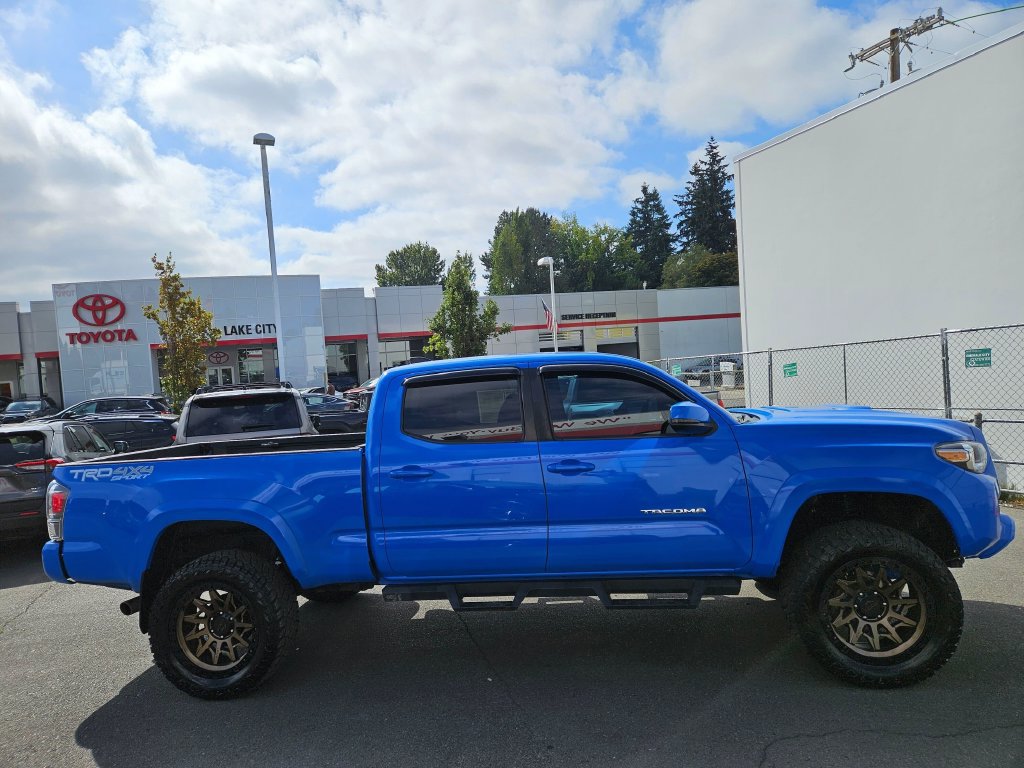 Used 2021 Toyota Tacoma 4x4 Double Cab image 2