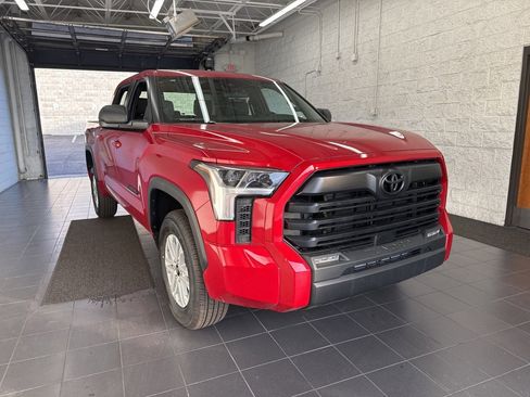 New 2026 Toyota Tundra SR5 image 2
